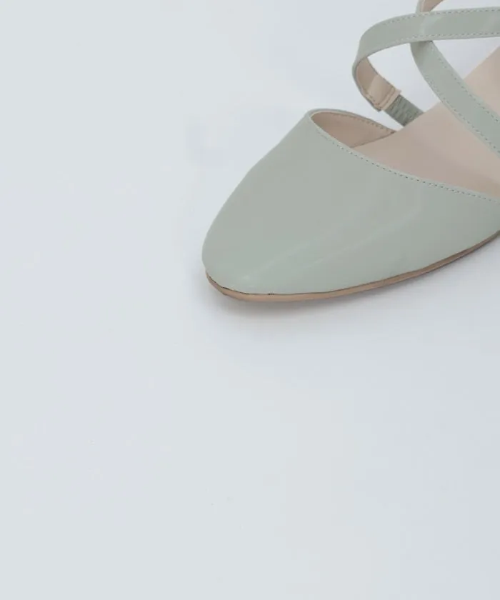 Cross Strap Pumps