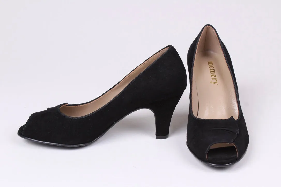 Early 1950's suede high heel with peep toe- Black - Margaret