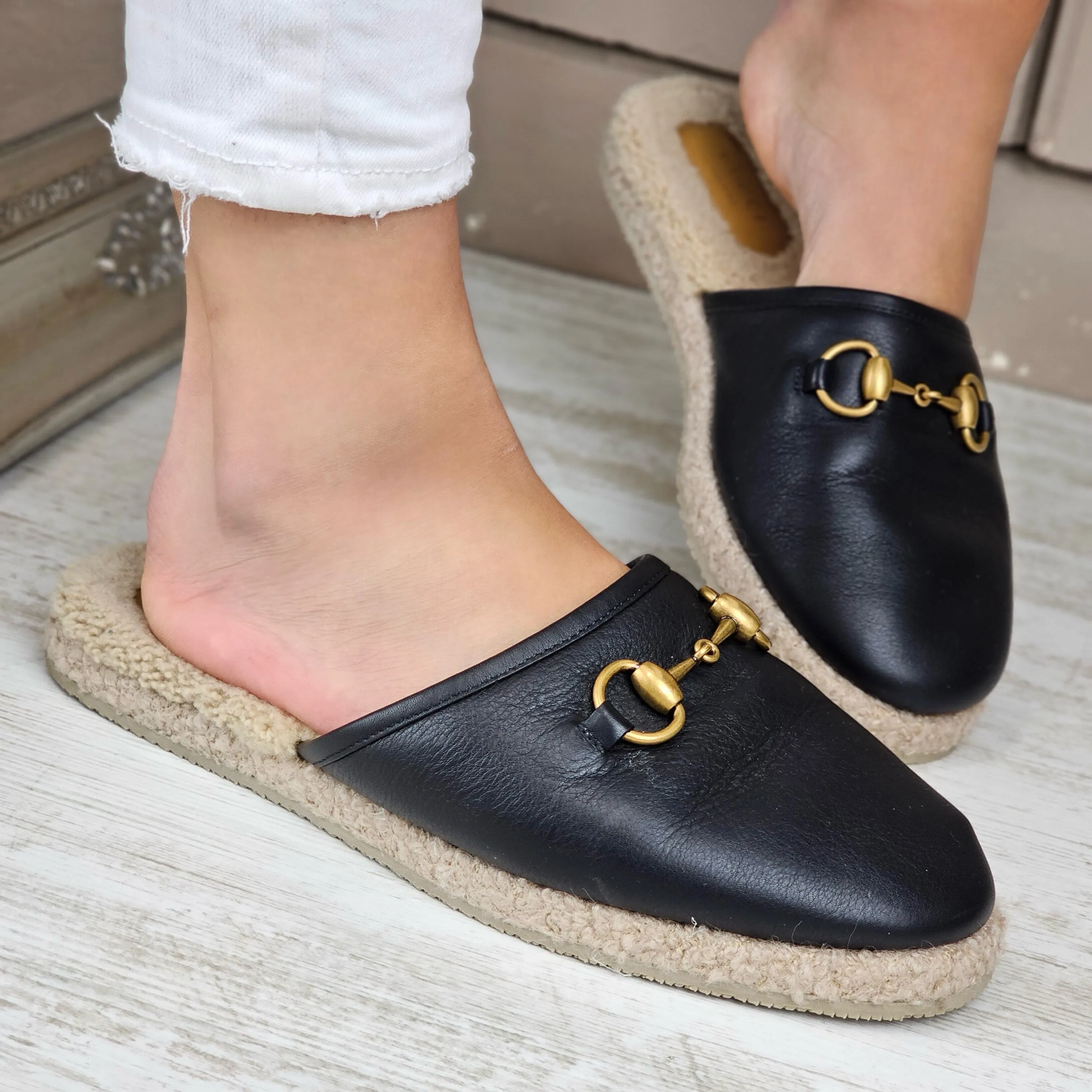 GUCCI FRIA SHEARLING FLATS EU 39.5/ UK 6.5