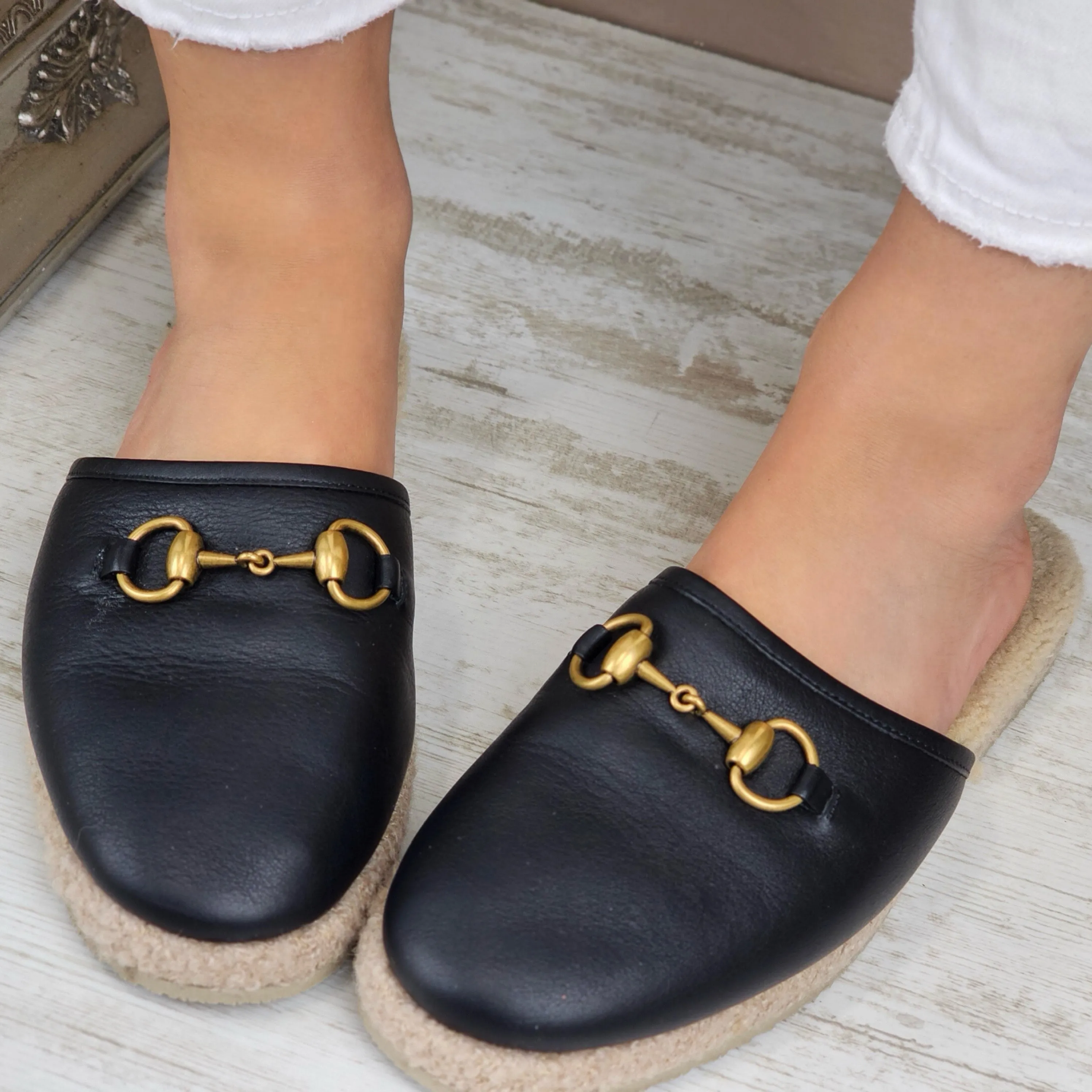 GUCCI FRIA SHEARLING FLATS EU 39.5/ UK 6.5