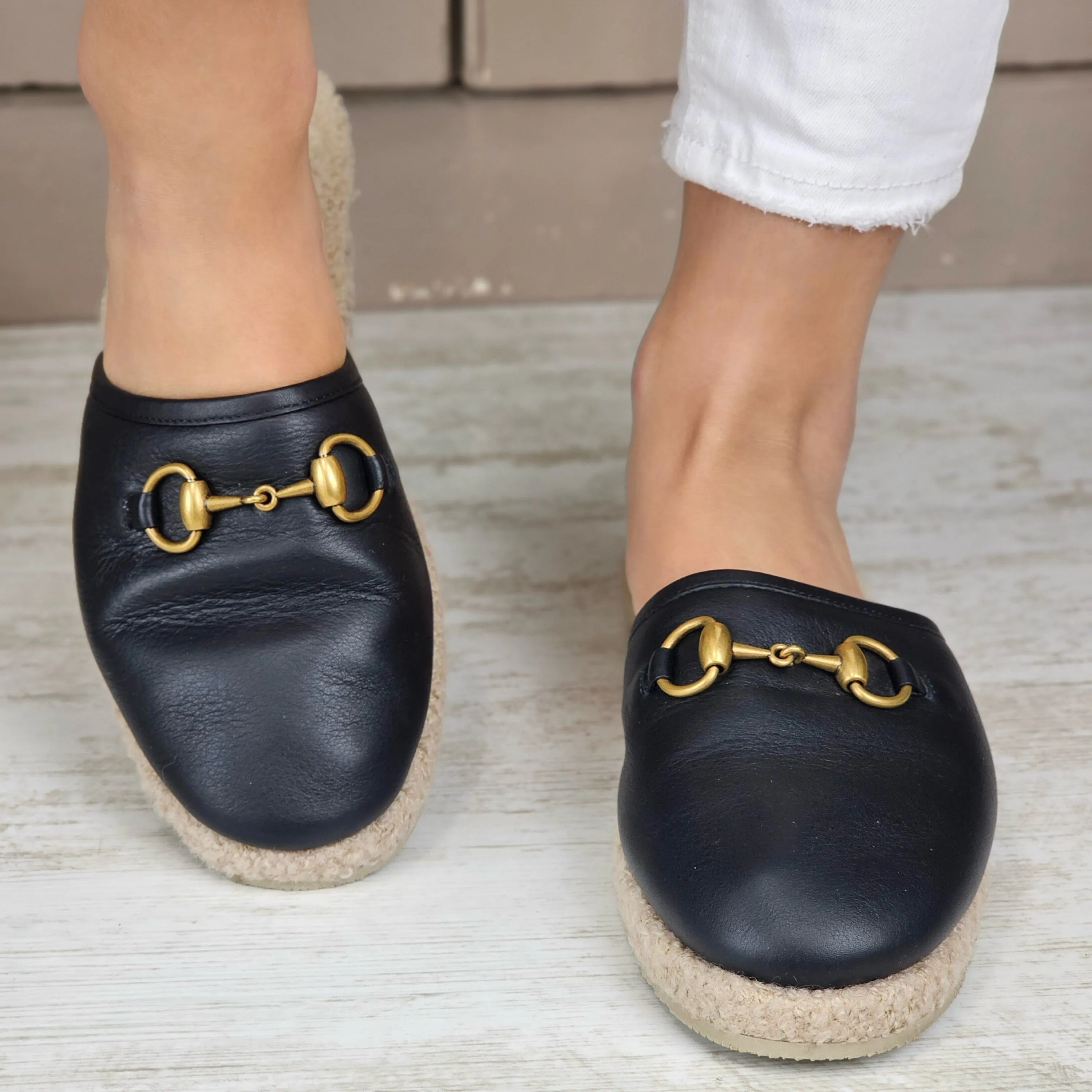 GUCCI FRIA SHEARLING FLATS EU 39.5/ UK 6.5