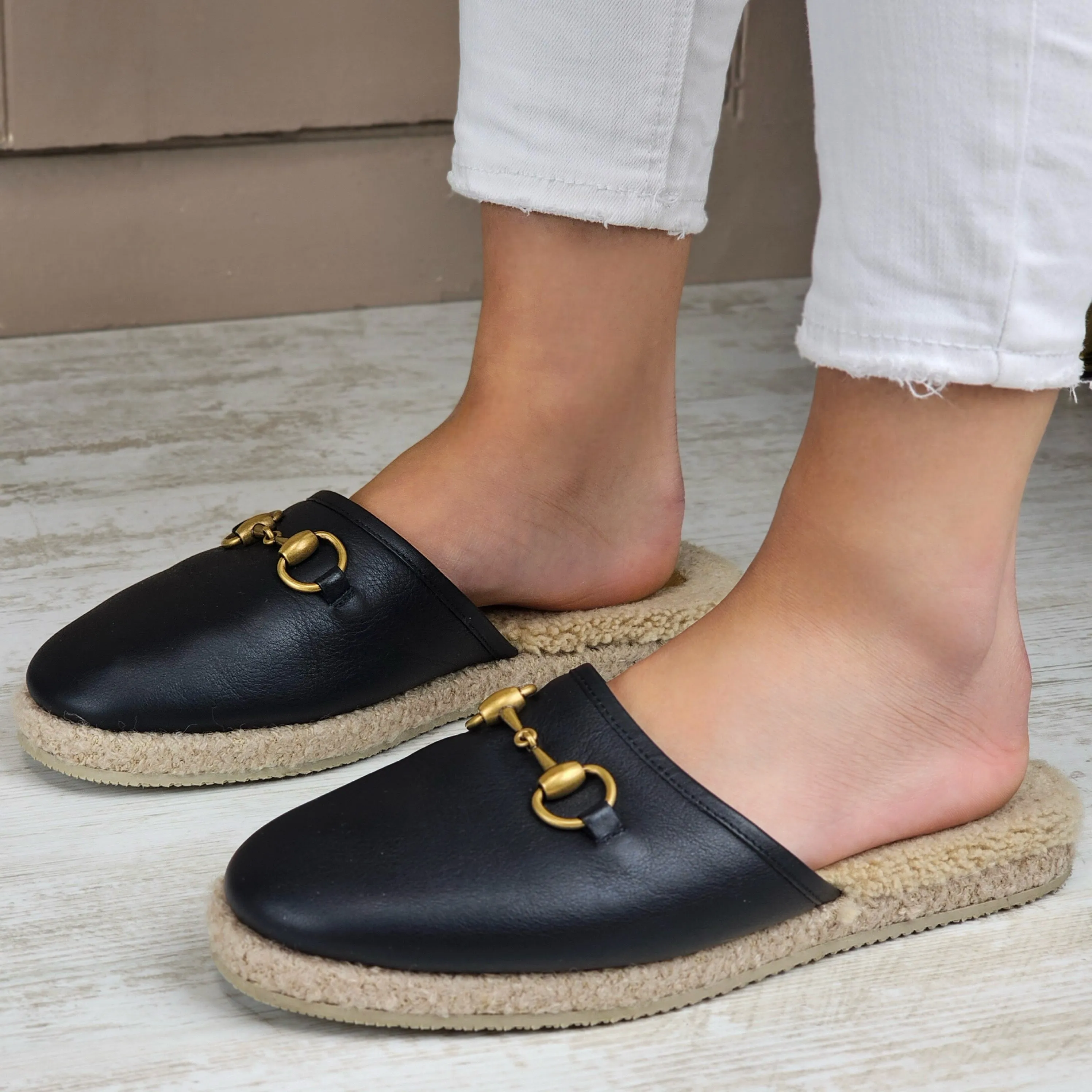 GUCCI FRIA SHEARLING FLATS EU 39.5/ UK 6.5