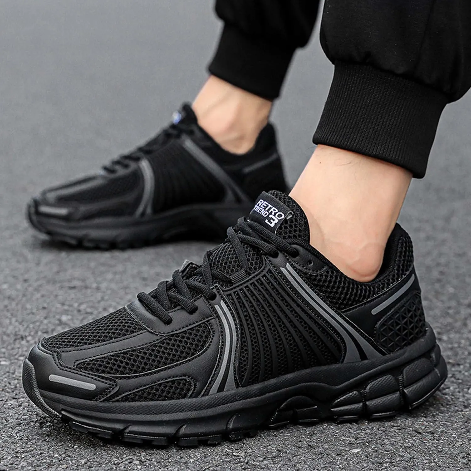 Men's Classic Lightweight Breathable Leisure Travel Hiking Shoes