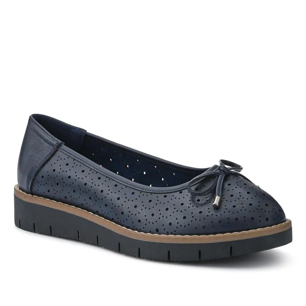 Wide-Fit Cushioned Pumps - WBINS41095 / 327 321