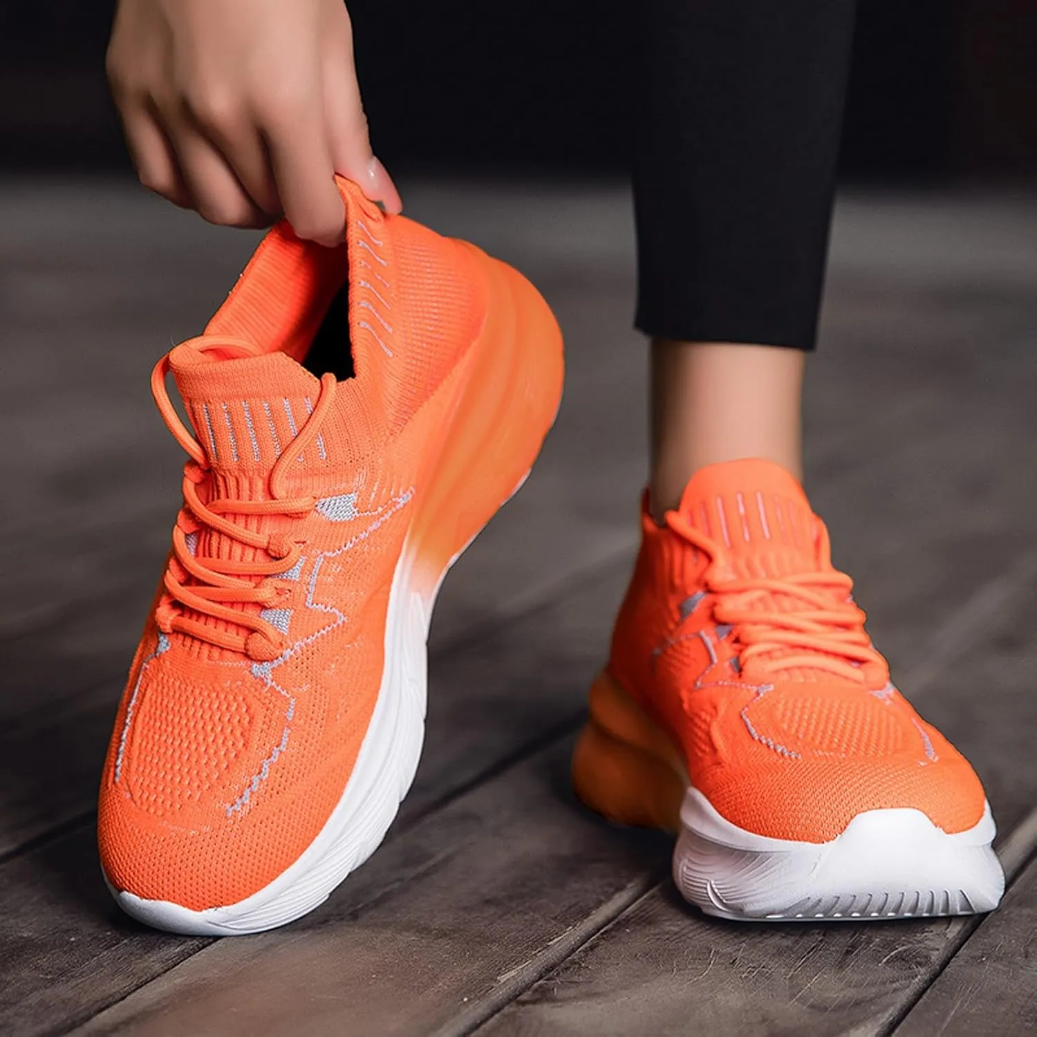Women's Spring and Summer Fashion Solid Color Mesh Lace Up Sneakers Casual Comfortable Easy Walking Shoes Women